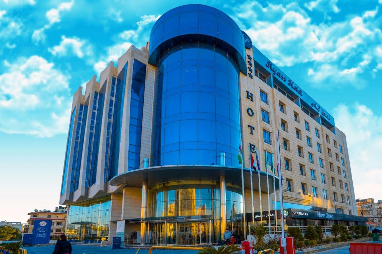 Ayass Hotel Amman Esterno foto